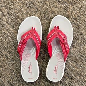 Clarks Women's Cloudsteppers Vibrant Red Sandals Size 8